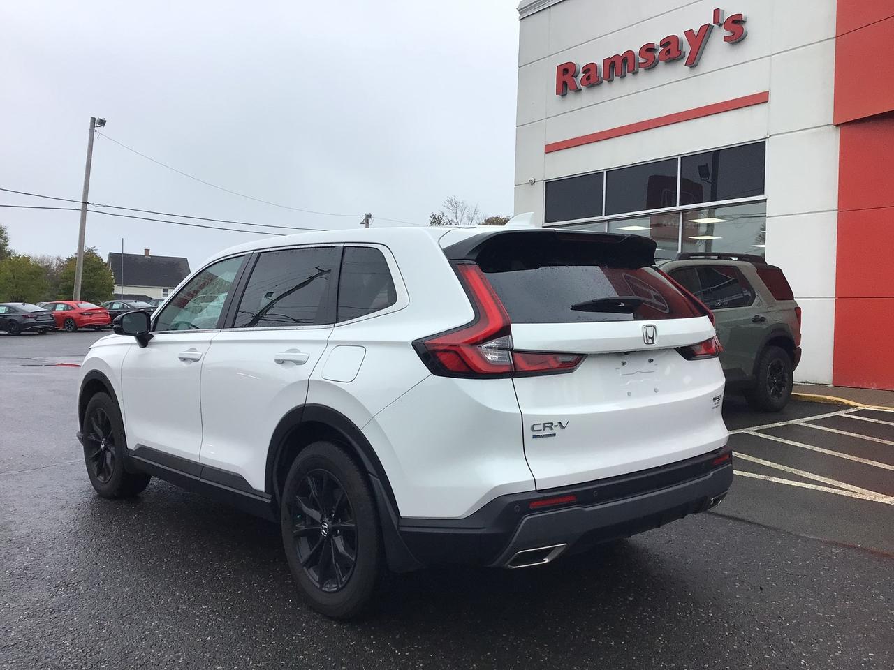 2024 Honda CR-V Hybrid EX-L Photo