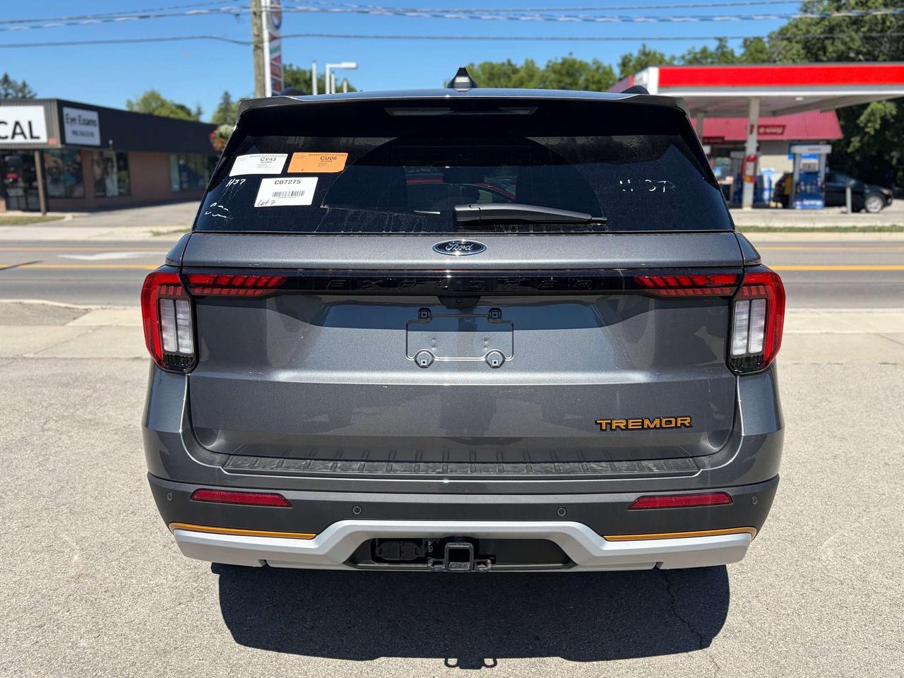 2026 Ford Explorer TREMOR 4WD 800A Photo4