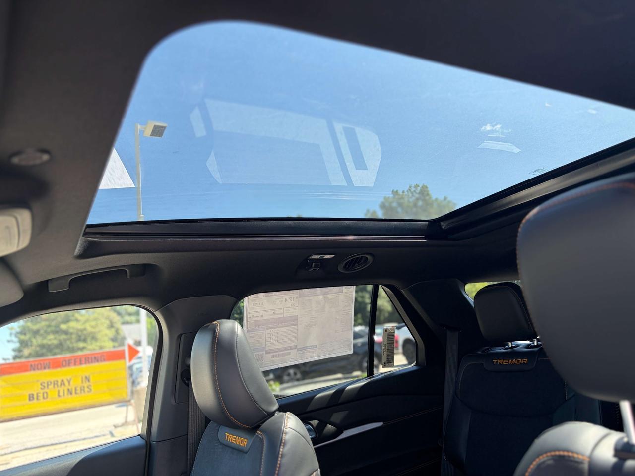 2026 Ford Explorer TREMOR 4WD 800A Photo