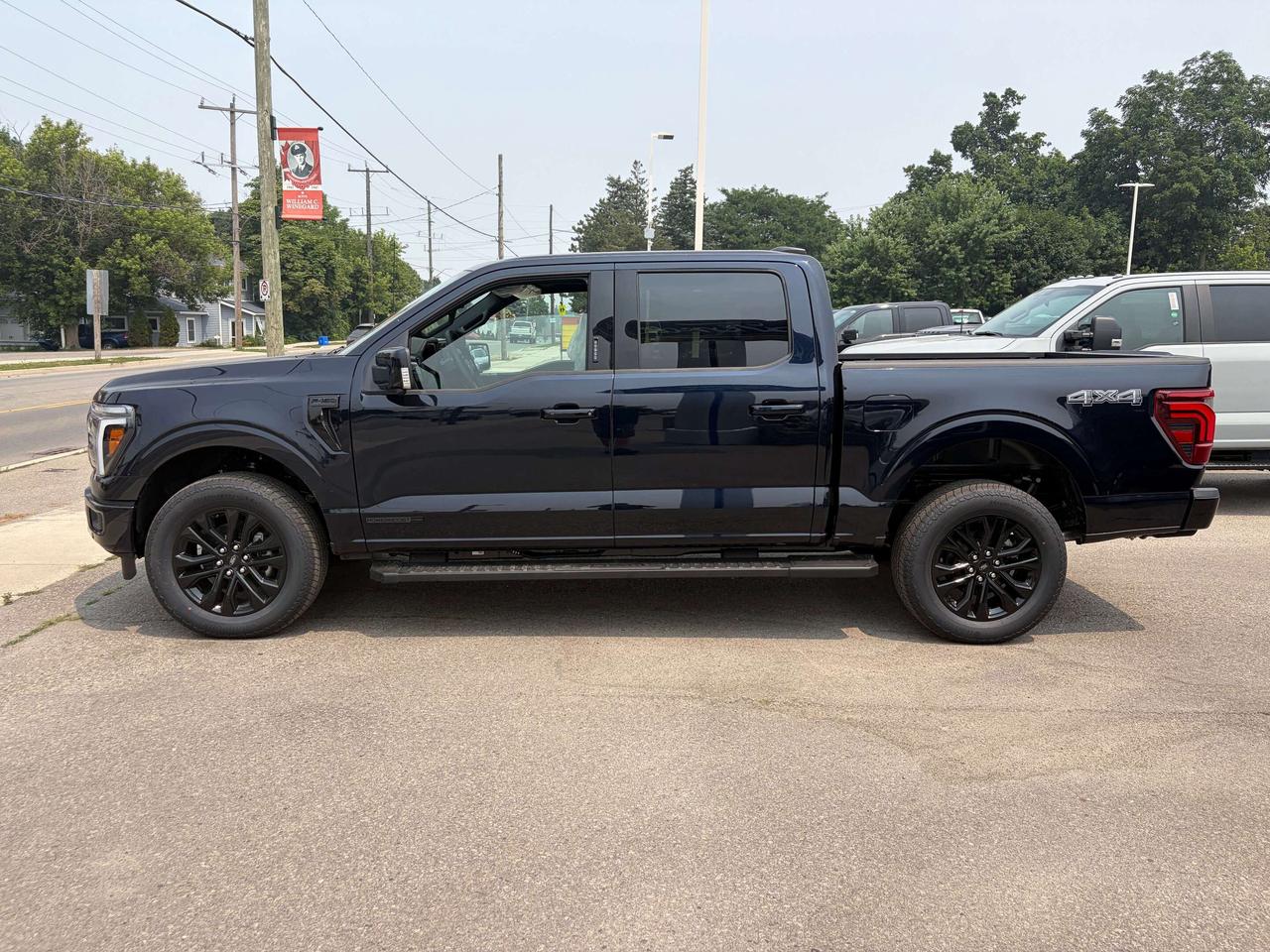 2026 Ford F-150 LARIAT 4WD SUPERCREW 5.5' BOX 502A Photo1