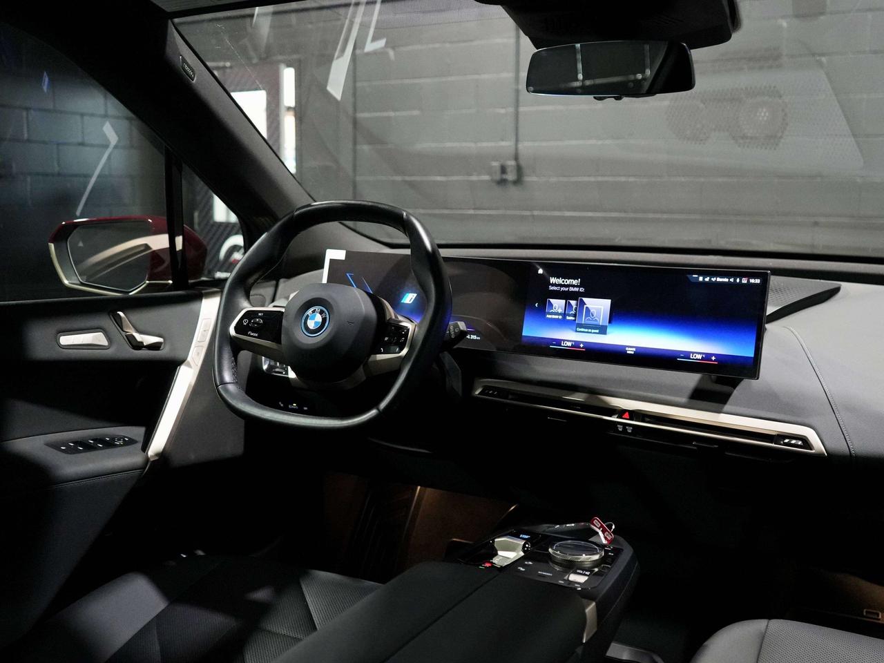 2023 BMW iX NO ACCIDENT|xDrive50|MASSAGE |DRIVER ASSIST Photo