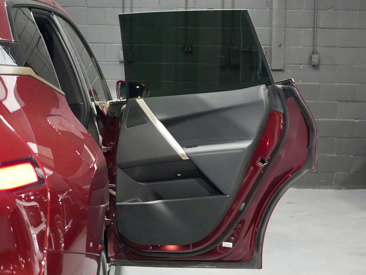 2023 BMW iX NO ACCIDENT|xDrive50|MASSAGE |DRIVER ASSIST Photo