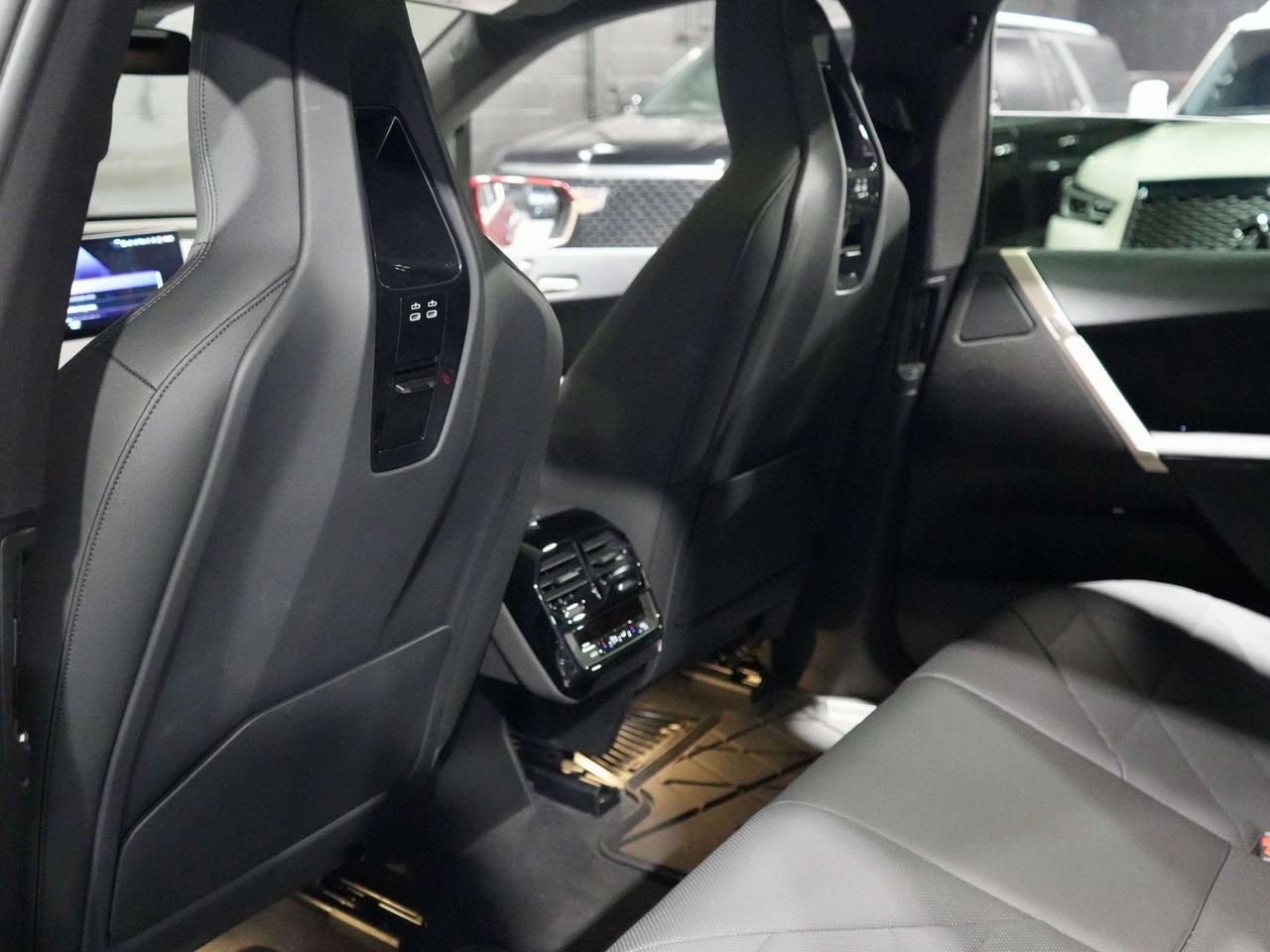 2023 BMW iX NO ACCIDENT|xDrive50|MASSAGE |DRIVER ASSIST Photo