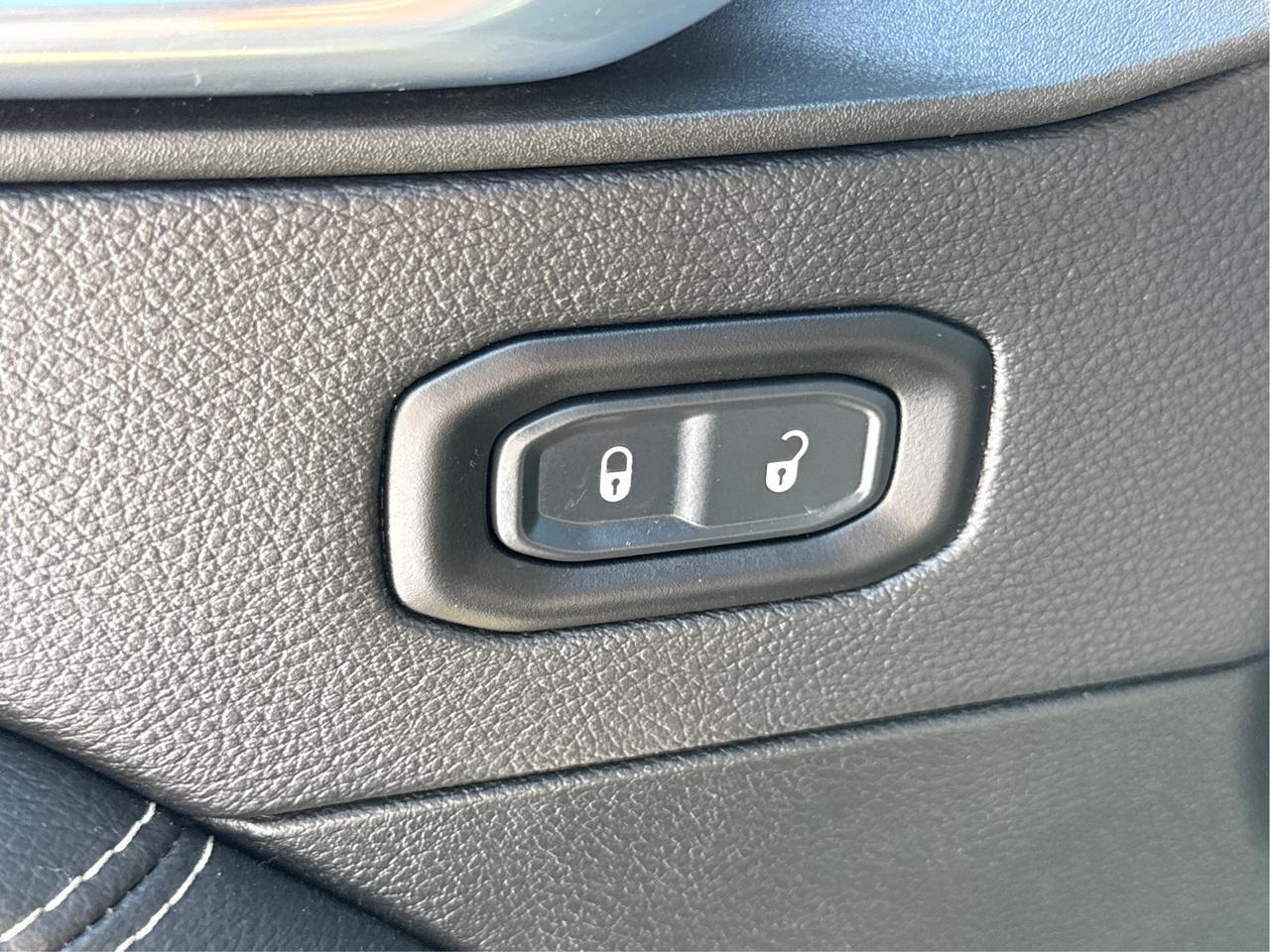 14439166.823196128