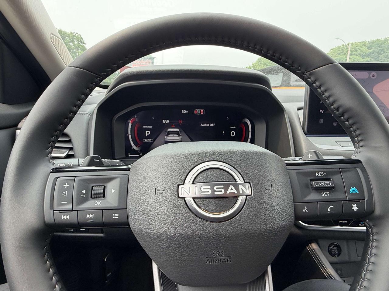 2026 Nissan Rogue PLATINUM, CLEAN CARFAX, SUNROOF, REMOTE START! - Photo #17