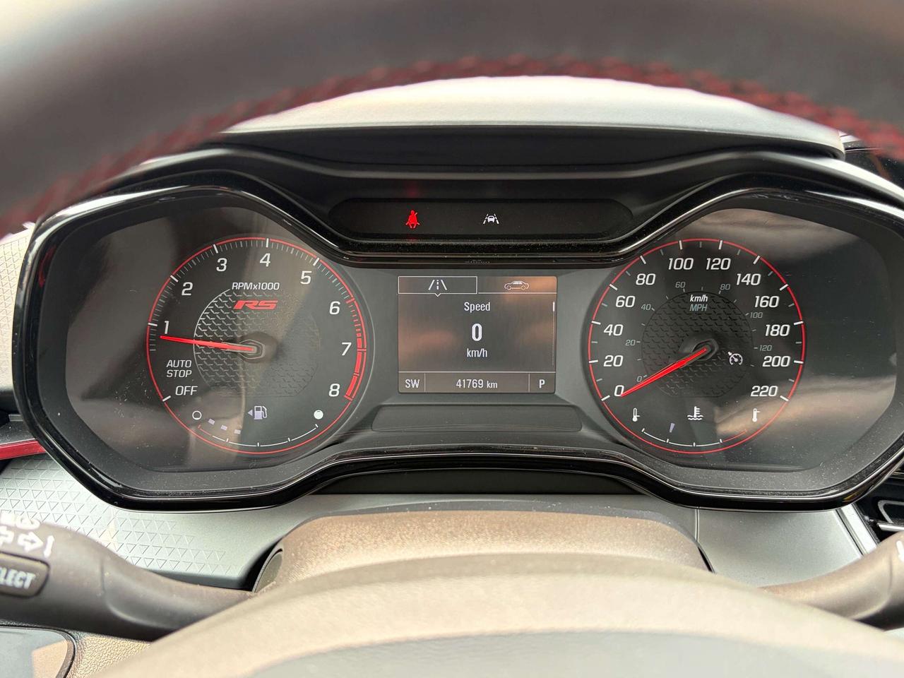 2025 Chevrolet Trax RS, REMOTE START, HEATED SEATS, BACK UP CAMERA! - Photo #14