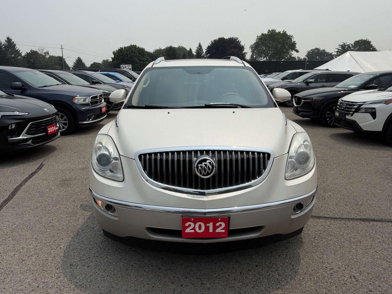 2012 Buick Enclave CX-L, 7 PASS, REMOTE START, LEATHER, SUNROOF! - Photo #3