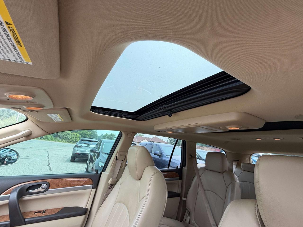 2012 Buick Enclave CX-L, 7 PASS, REMOTE START, LEATHER, SUNROOF! - Photo #10
