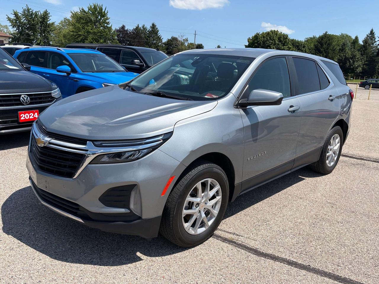 2024 Chevrolet Equinox LT, CLEAN CARFAX, REMOTE START, HEATED SEATS! Photo