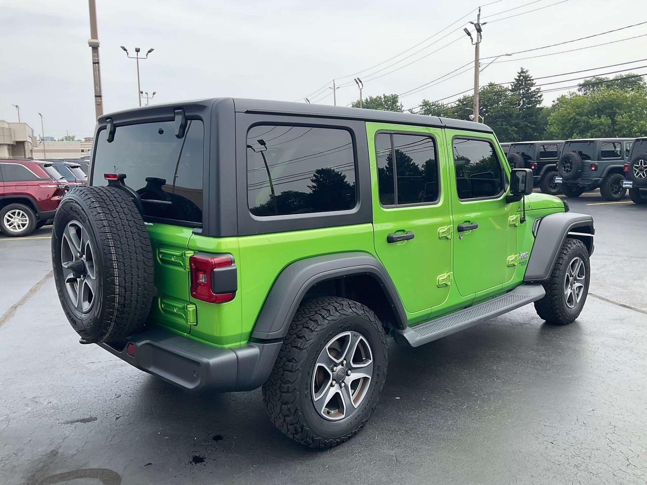 2019 Jeep Wrangler Unlimited SAFETY GROUP / HEATED SEATS / REMOTE START Photo