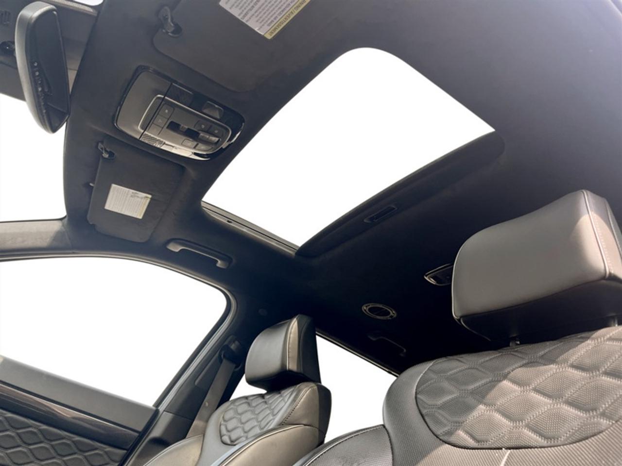 2021 Hyundai PALISADE Ultimate Calligraphy  **LOW KMS** Photo