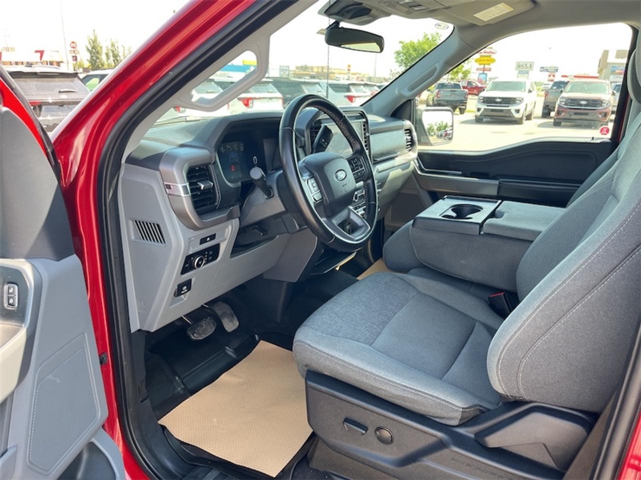 2025 Ford F-150 XLT  - Climate Control -  SYNC 4 Photo5