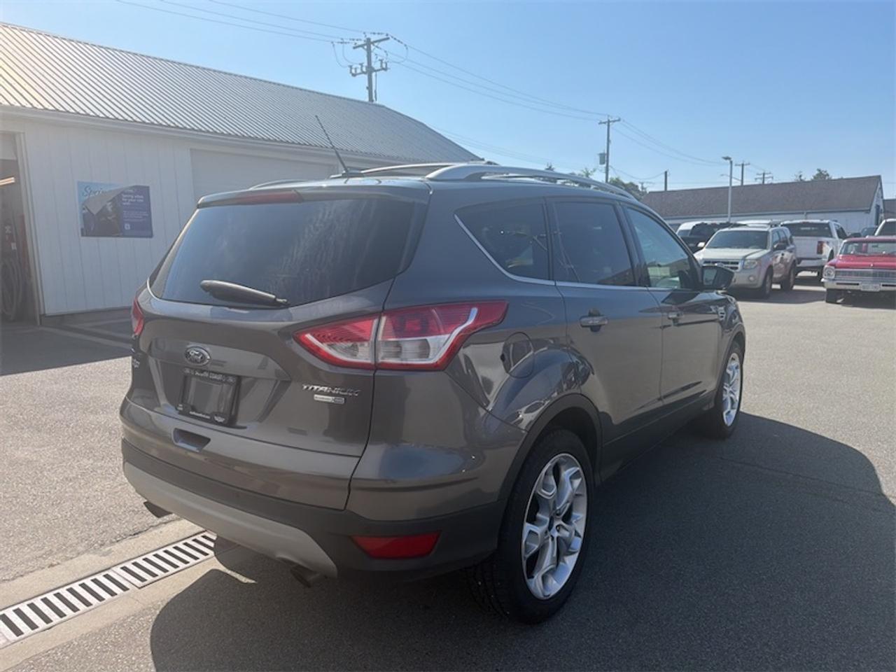 2013 Ford Escape Titanium  - Leather Seats -  Bluetooth Photo4