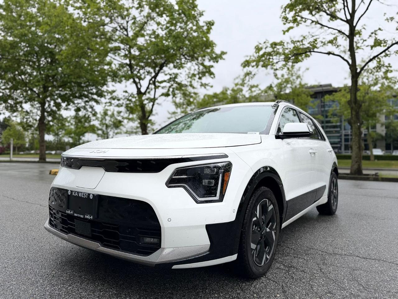 Used 2024 Kia NIRO EV for sale in Coquitlam, BC