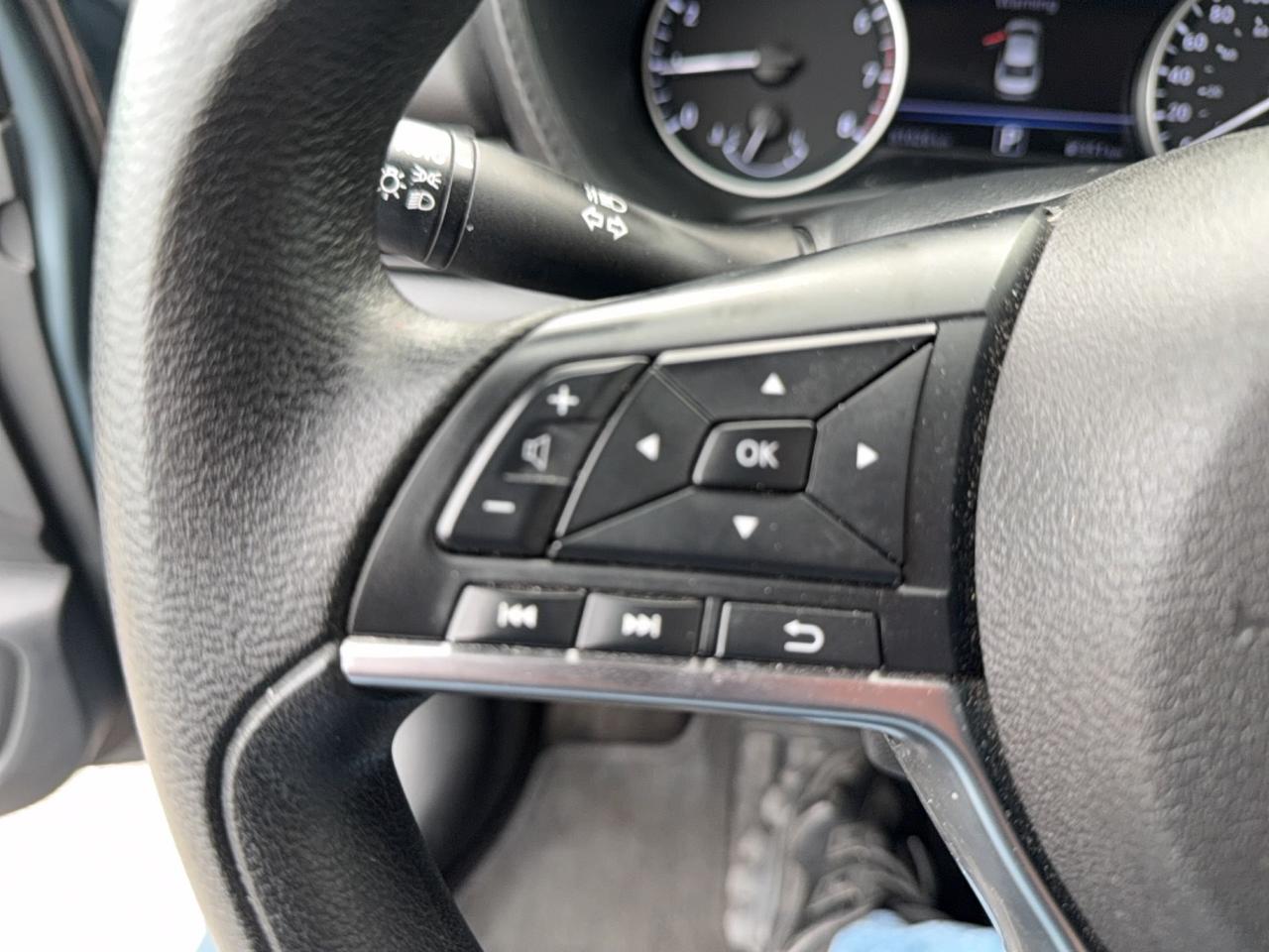 2024 Nissan Sentra SV-oem warranty-drive assist-Carplay-Android Auto Photo