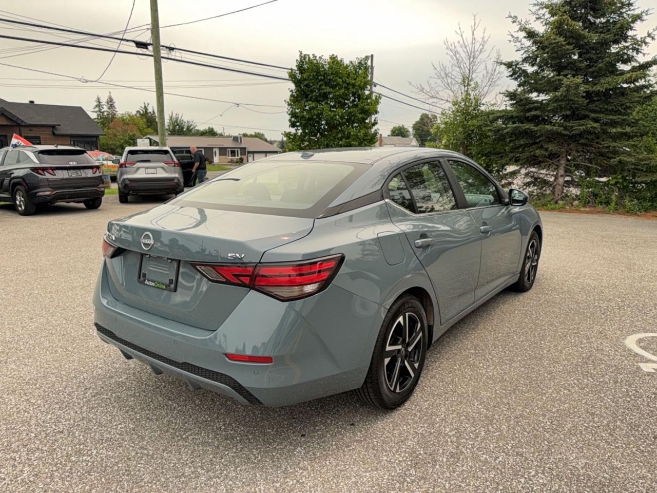 2024 Nissan Sentra SV-oem warranty-drive assist-Carplay-Android Auto Photo4