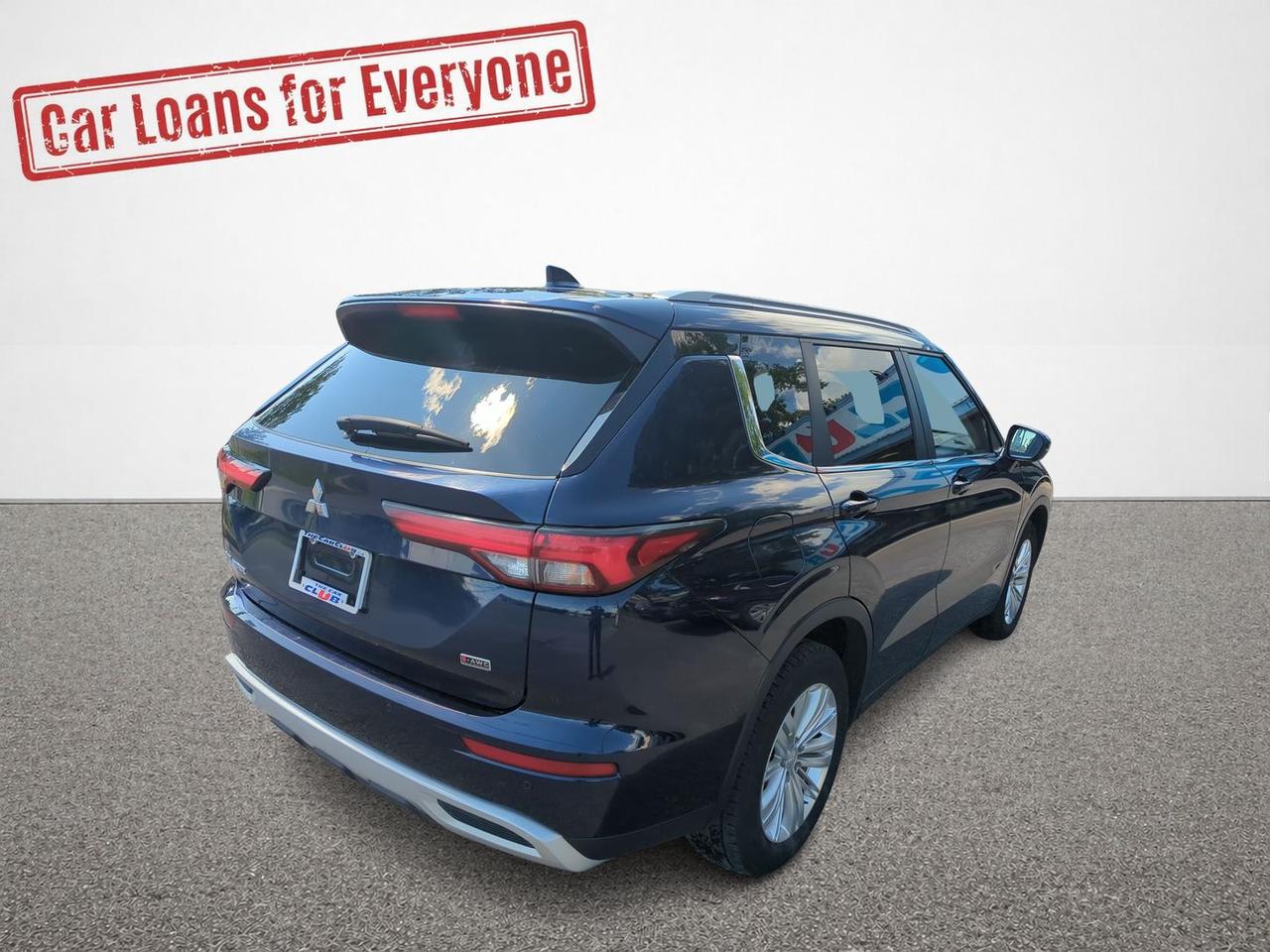 2024 Mitsubishi Outlander SE