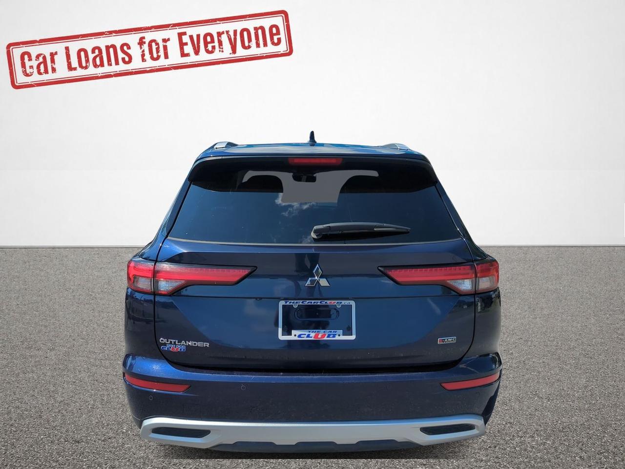 2024 Mitsubishi Outlander SE
