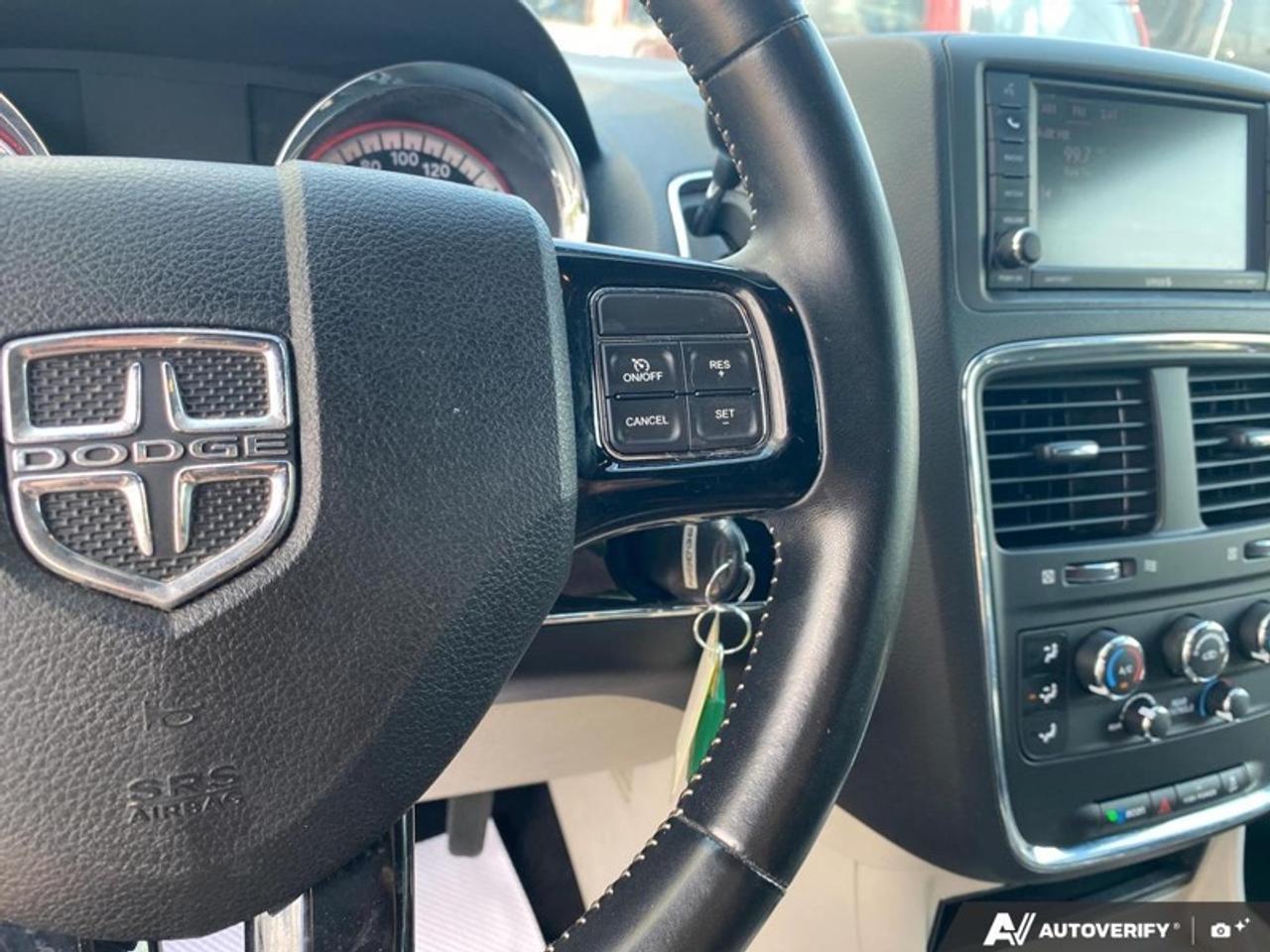 2018 Dodge Grand Caravan SXT Premium Plus  - Aluminum Wheels Photo