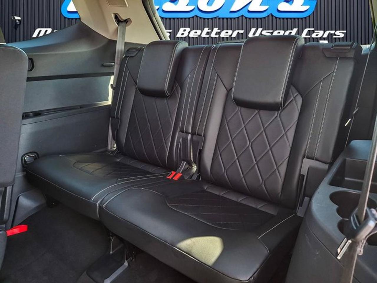 2024 Volkswagen Atlas Execline R-Line AWD | Leather | Pano Sunroof | Heated Seats + Steering | 360 Cam | and More ! Photo