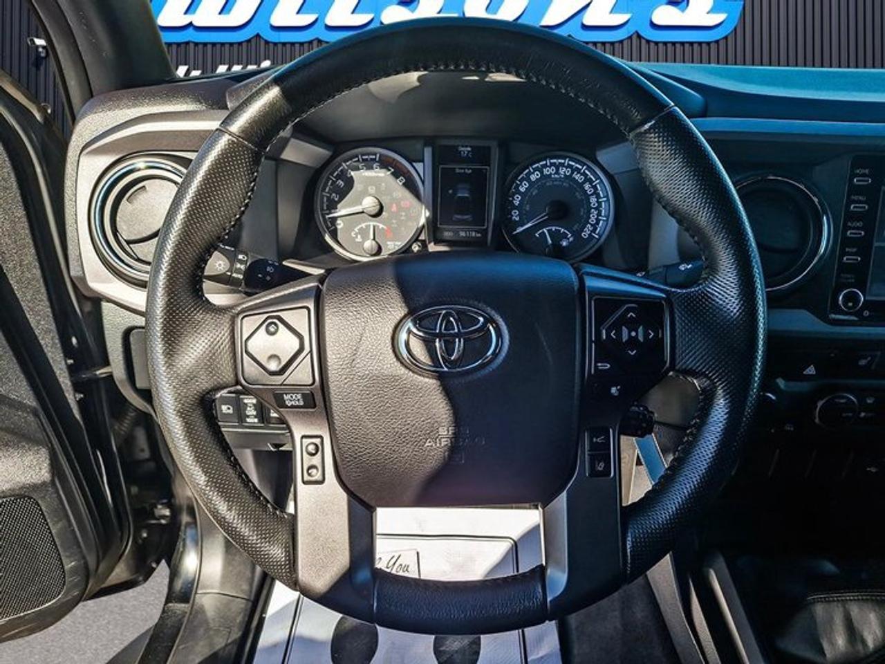 2022 Toyota Tacoma TRD Off-Road Access Cab 4X4 | 6-Speed Manual | V6 | Power Seat | CarPlay + Android | and More ! Photo
