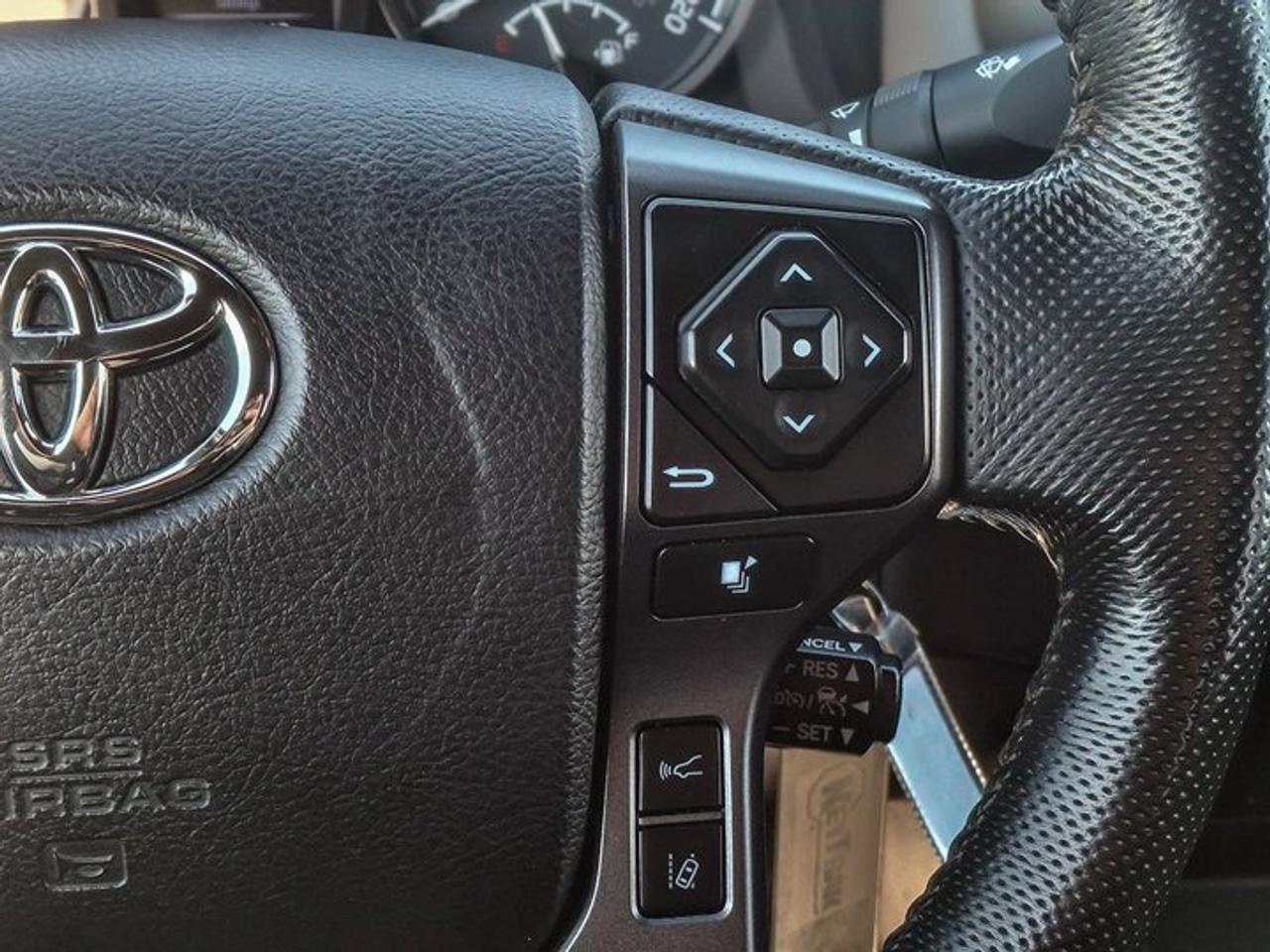 2022 Toyota Tacoma TRD Off-Road Access Cab 4X4 | 6-Speed Manual | V6 | Power Seat | CarPlay + Android | and More ! Photo
