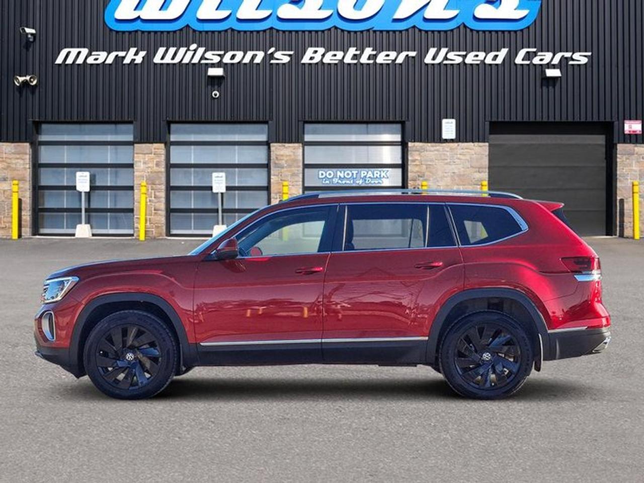 2024 Volkswagen Atlas Highline AWD | Leather | Pano Sunroof | Black Alloys | Captain Chairs | Vented Seats | and More ! Photo1