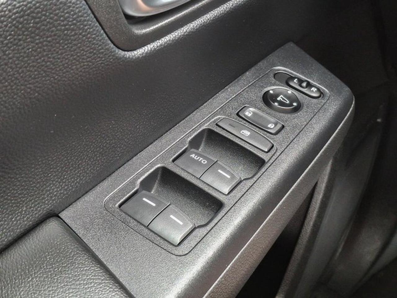 2025 Honda CR-V LX AWD | Heated Seats | Adaptive Cruise | CarPlay + Android | Rear Camera | and More ! Photo