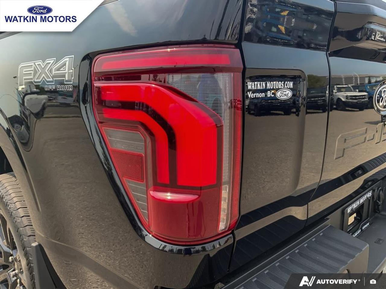 2025 Ford F-150 SUPERCREW 4X4 PLATINUM 3.5L POWERBOOST FULL HYBRID Photo13