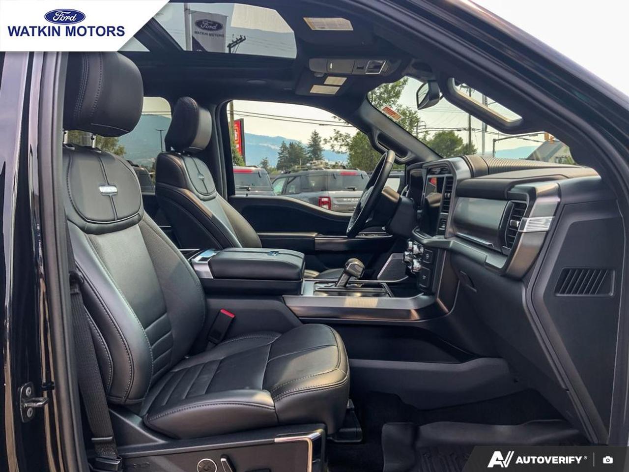 2025 Ford F-150 SUPERCREW 4X4 PLATINUM 3.5L POWERBOOST FULL HYBRID Photo24