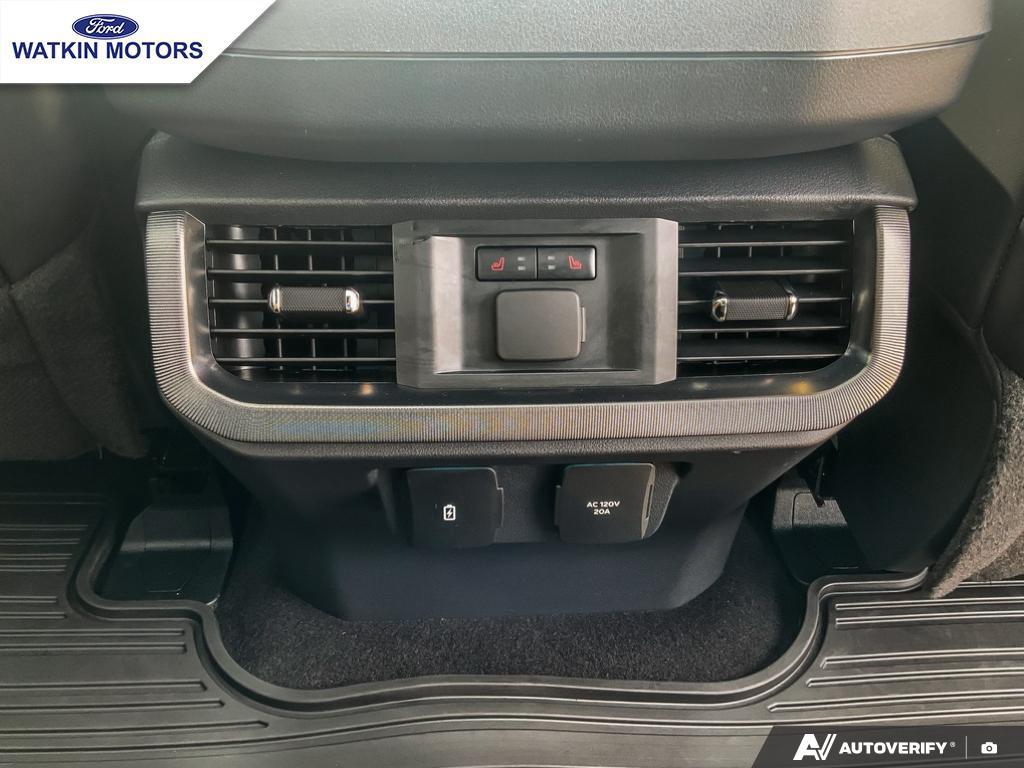 2025 Ford F-150 Platinum photo 29