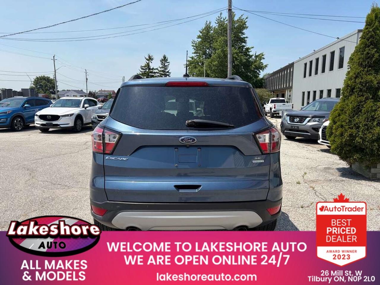 2018 Ford Escape SE Photo3