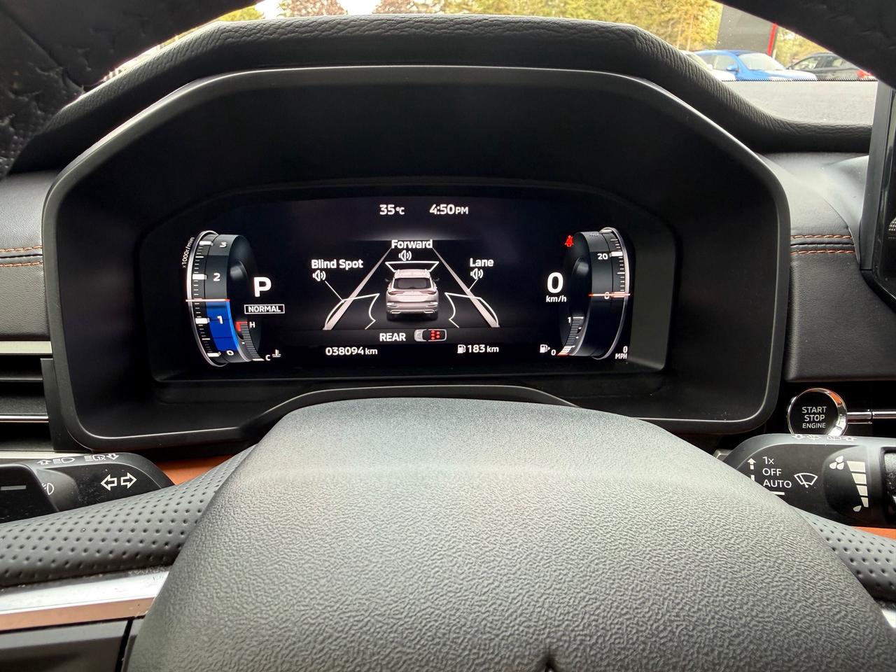 2024 Mitsubishi Outlander GT Photo