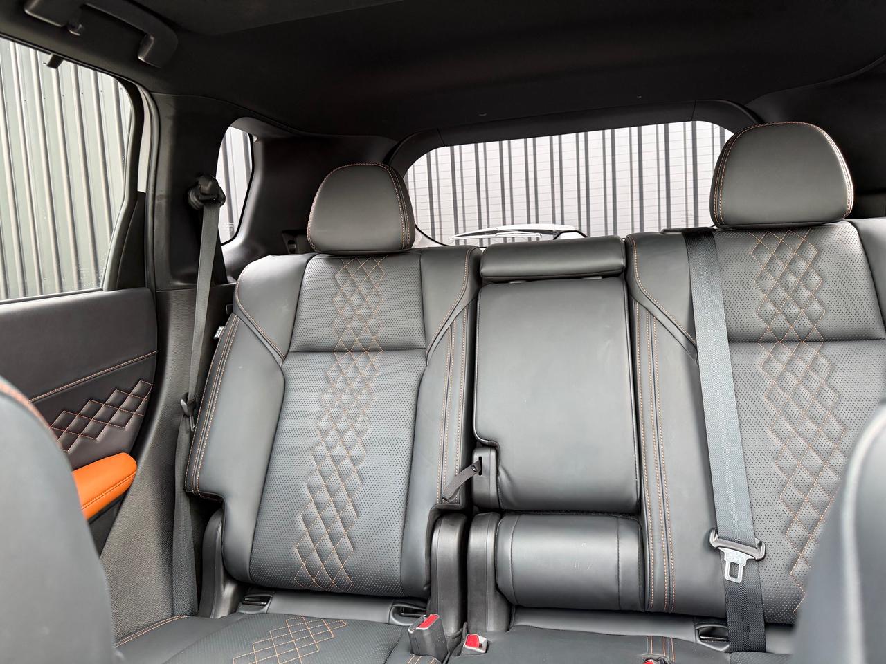 2024 Mitsubishi Outlander GT Photo