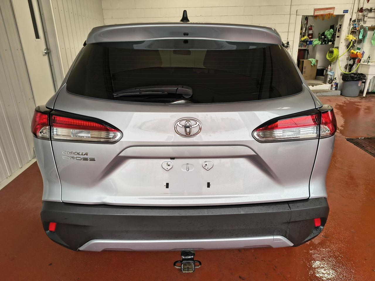 2024 Toyota Corolla Cross L Photo0