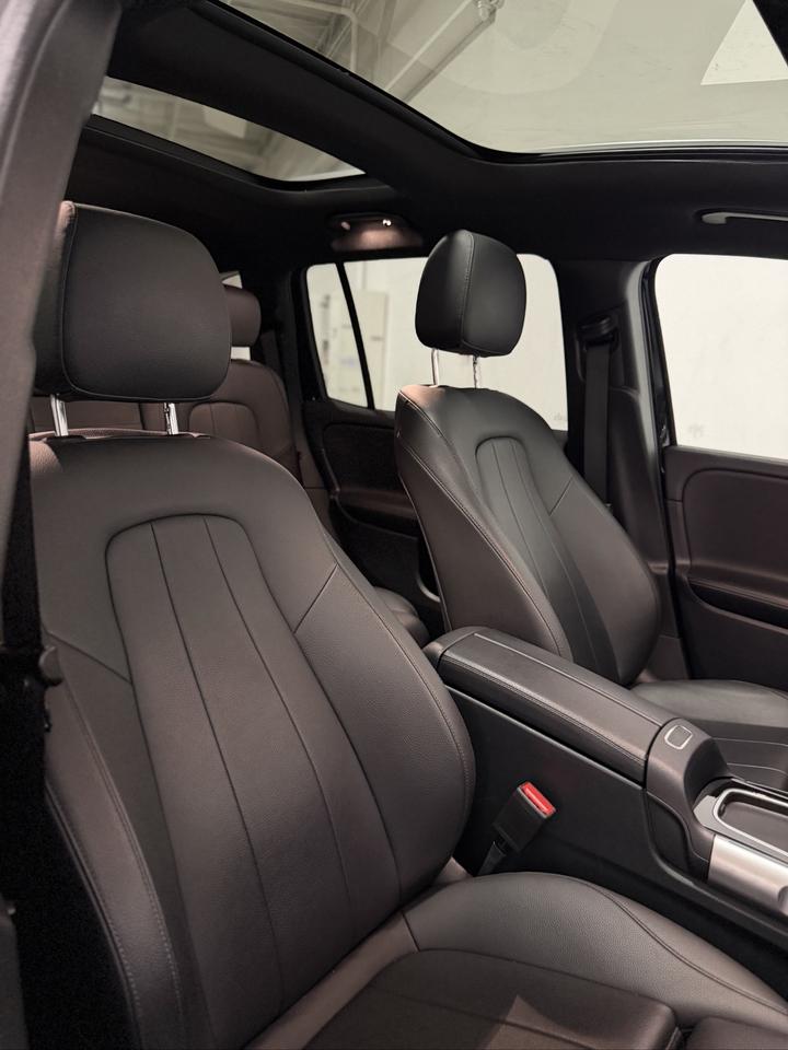 2024 Mercedes-Benz GLB GLB 250 Photo