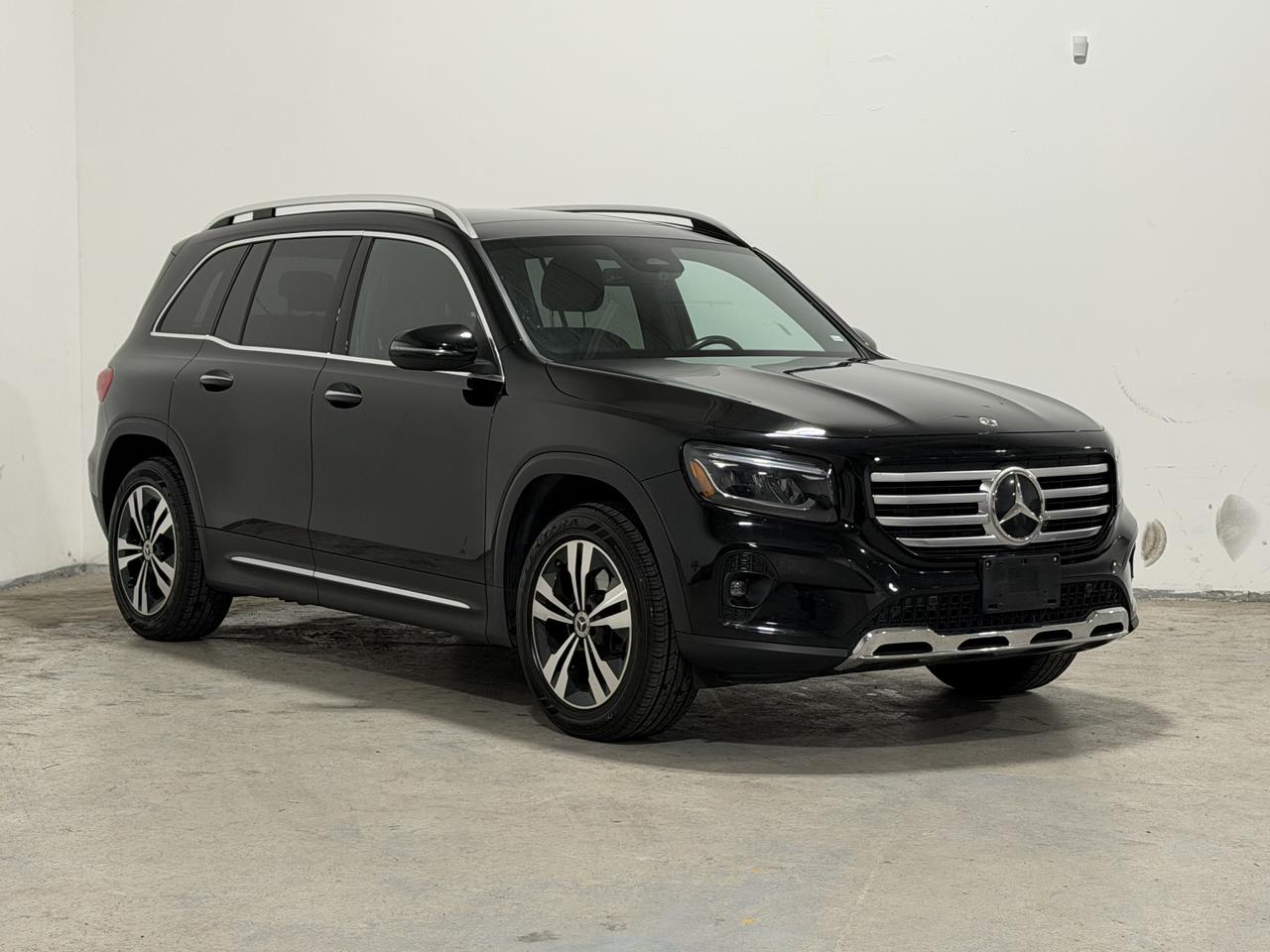 2024 Mercedes-Benz GLB GLB 250 Photo2
