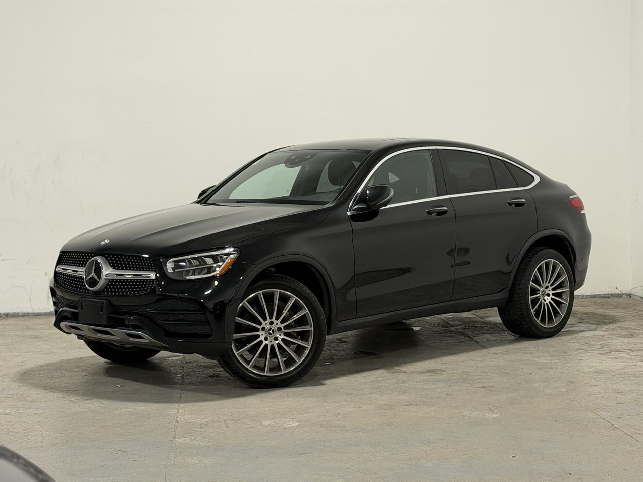 2023 Mercedes-Benz GLC-Class GLC 300 4MATIC Coupe | AMG PACKAGE | - Photo #1