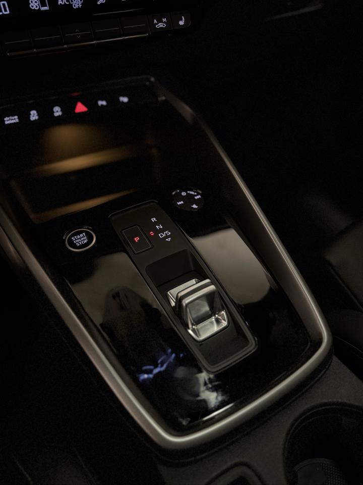 2022 Audi A3 PROGRESSIV AWD | S-LINE | CARPLAY | PANOROOF Photo