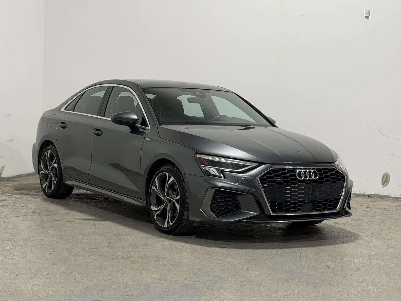 2022 Audi A3 PROGRESSIV AWD | S-LINE | CARPLAY | PANOROOF Photo2