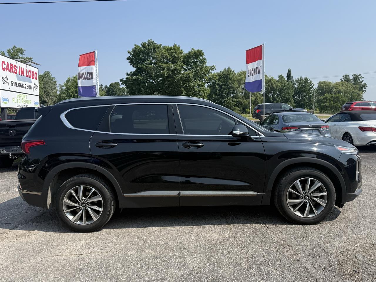 2019 Hyundai Santa Fe 2.4L Preferred AWD w/Dark Chrome Accent Photo