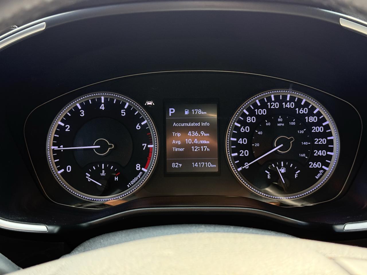 2019 Hyundai Santa Fe 2.4L Preferred AWD w/Dark Chrome Accent Photo