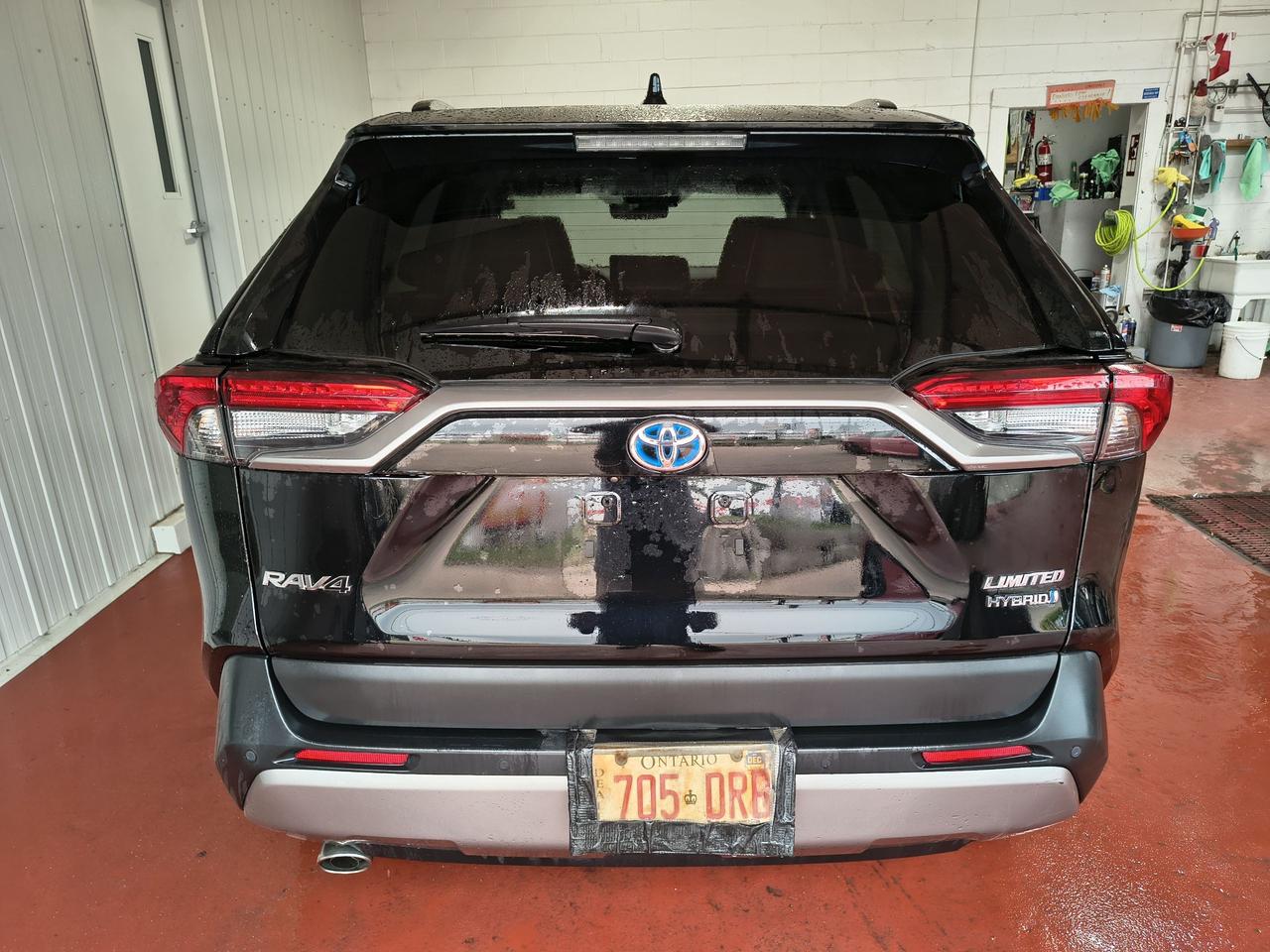 2023 Toyota RAV4 Hybrid Limited Photo0