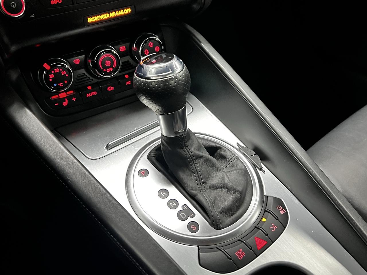 2009 Audi TT TT S line Premium Plus Quattro Photo