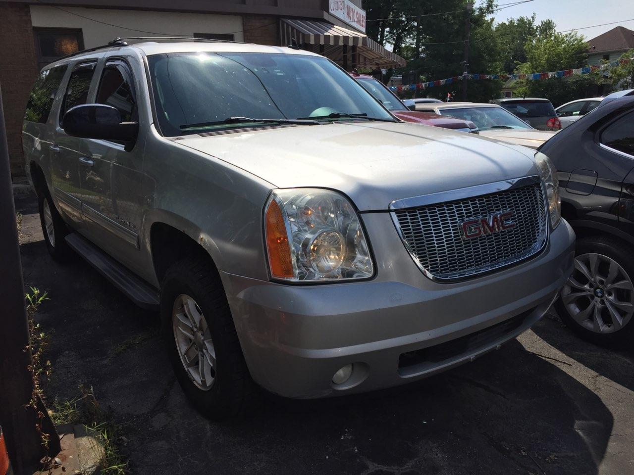2011 GMC Yukon XL SLT w/1SD Local Trade-in Runs & Drives Great...!!! - Photo #1