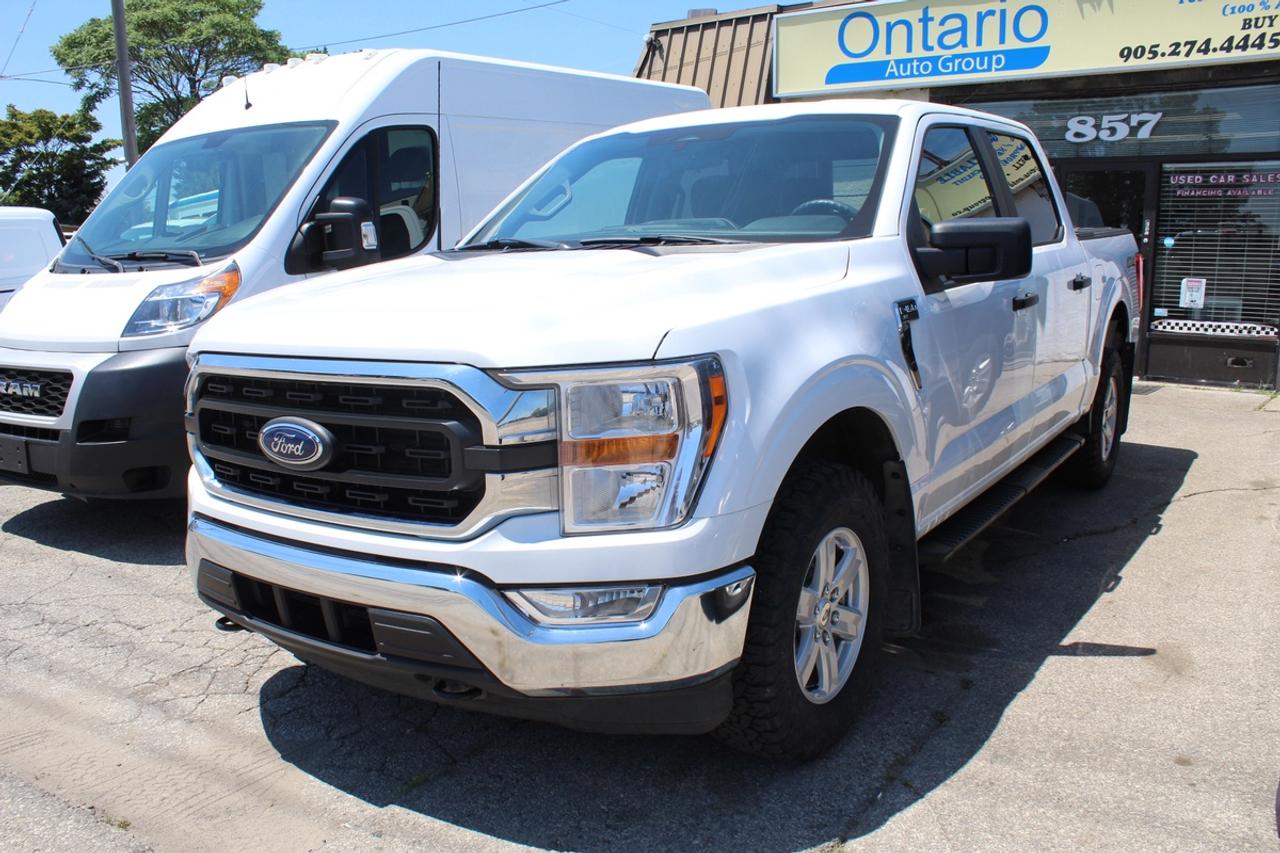 2022 Ford F-150 XLT 4WD Super Crew Tonneau Cover Running Board Bac Photo