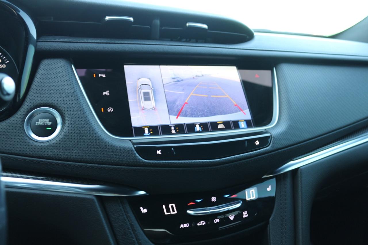 2023 Cadillac XT5 Sport Photo