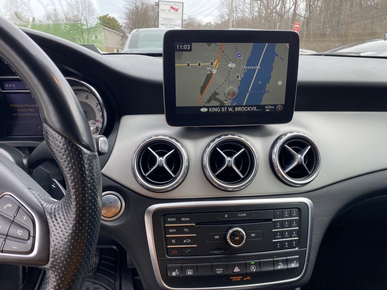 2016 Mercedes-Benz GLA-Class GLA250 4MATIC Photo