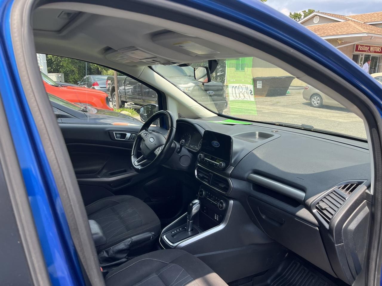 2018 Ford EcoSport SE Photo