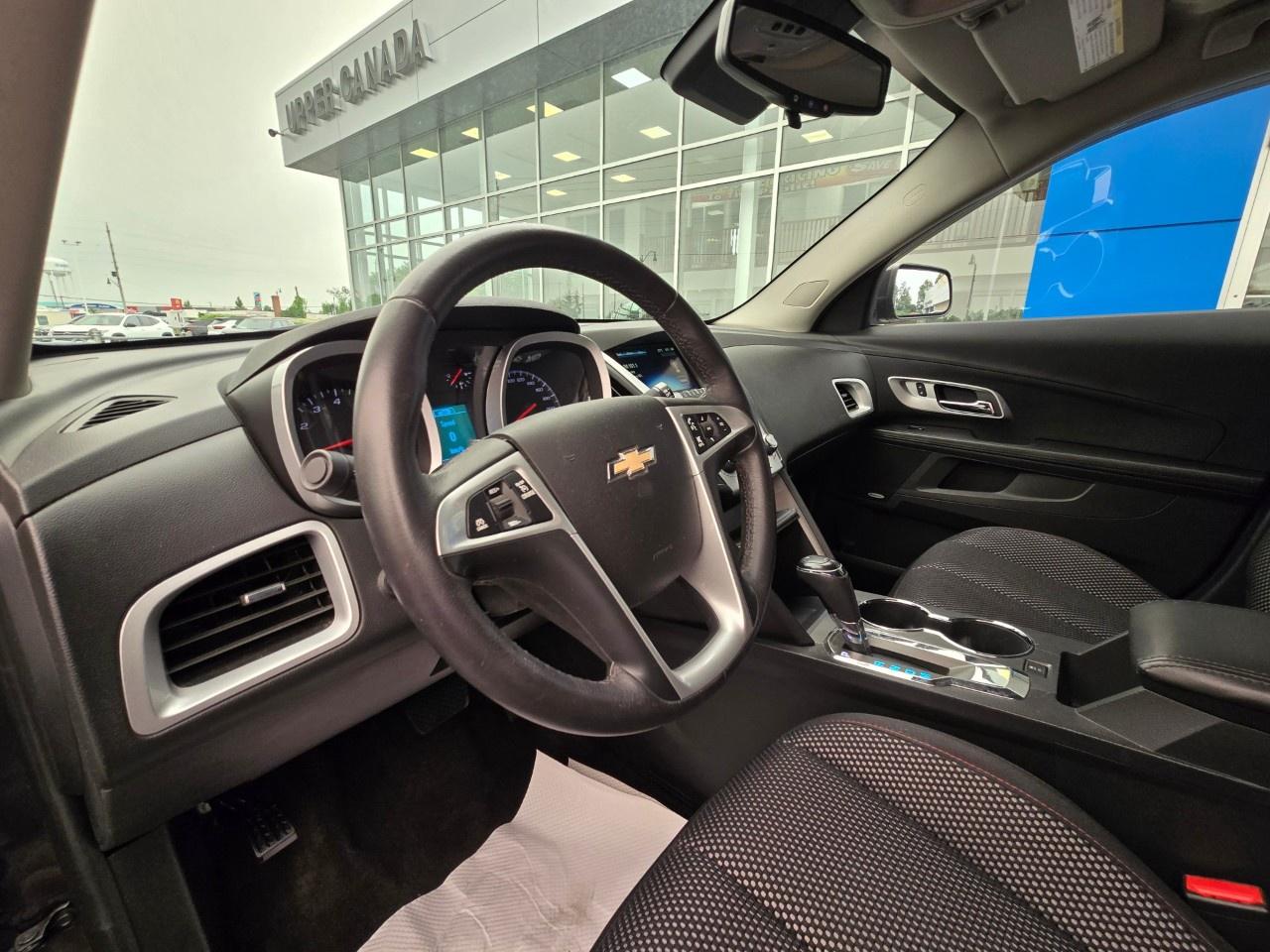 2016 Chevrolet Equinox AWD 4DR LT Photo